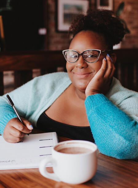 Briana Bozeman, Notary Public Making Notarization Simple & Stress-Free